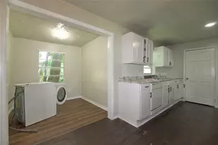 901 N Howeth, Gainesville, TX 76240 - Photo 14