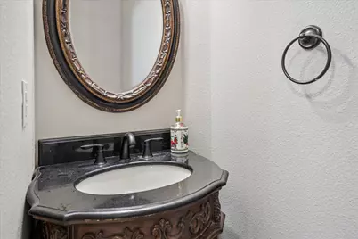 2470 Sunderland Lane, Lewisville, TX 75067 - Photo 24