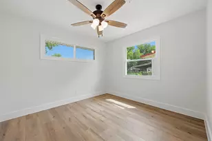 716 Pine St, Hurst, TX 76053 - Photo 22