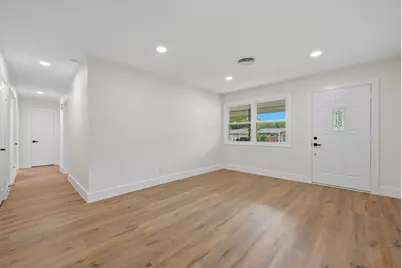 716 Pine Street, Hurst, TX 76053 - Photo 16