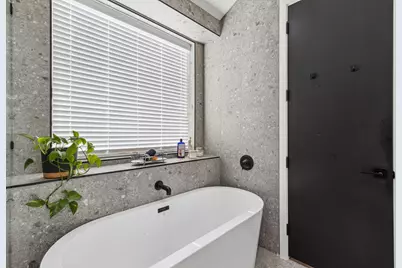 2912 Hawthorne Avenue #101, Dallas, TX 75219 - Photo 14