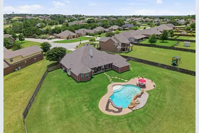 813 Blue Quail Drive, Weatherford, TX 76087 - Photo 6