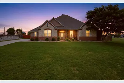 813 Blue Quail Drive, Weatherford, TX 76087 - Photo 2