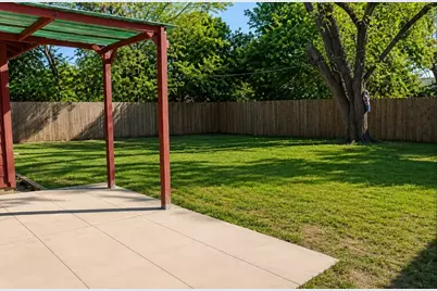 3422 Princeton Drive, Irving, TX 75062 - Photo 2