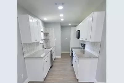 2700 Ozark Drive, Arlington, TX 76014 - Photo 6