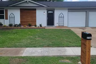 2700 Ozark Dr, Arlington, TX 76014 - Photo 2