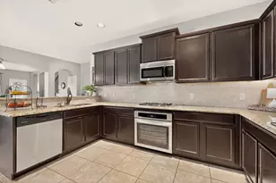 201 Sandy Creek Way, McKinney, TX 75072 - Photo 10