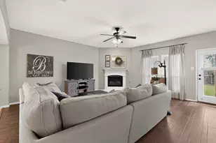 201 Sandy Creek Way, McKinney, TX 75072 - Photo 4