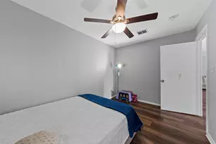 1307 Luanne, Bellmead, TX 76705 - Photo 12