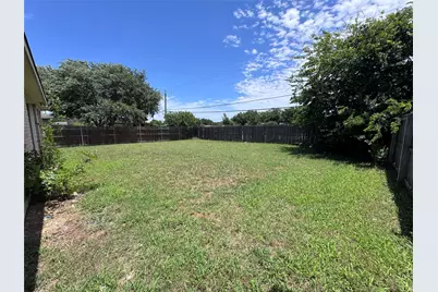 517 Birch Street, Crowley, TX 76036 - Photo 4