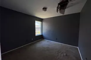 517 Birch St, Crowley, TX 76036 - Photo 22