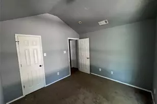 517 Birch St, Crowley, TX 76036 - Photo 26