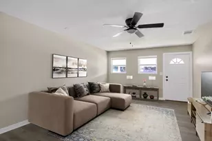 2520 N Hickory St, Sherman, TX 75092 - Photo 6