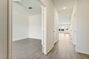 1009 Briarbush Ct, Fort Worth, TX 76131 - Photo 4