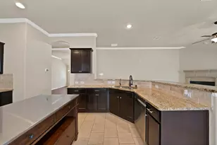 11713 Cape Cod Springs Dr, Frisco, TX 75036 - Photo 10