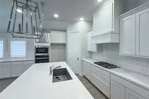 1708 Red Rose Trl, Celina, TX 75078 - Photo 8