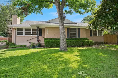 1631 Macmanus Drive, Dallas, TX 75228 - Photo 2