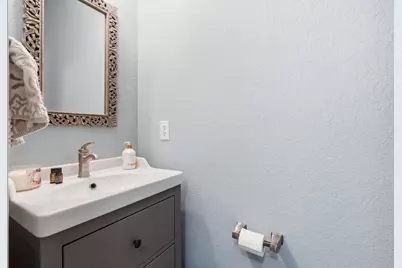 807 Huebner Way, Burleson, TX 76028 - Photo 30