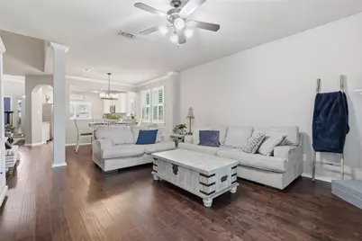 807 Huebner Way, Burleson, TX 76028 - Photo 8
