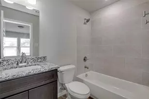1136 E Broadway Ave, Fort Worth, TX 76104 - Photo 10