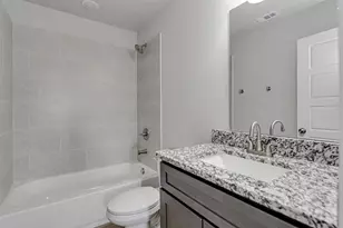 1136 E Broadway Ave, Fort Worth, TX 76104 - Photo 12