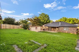 6200 Big Springs Dr, Arlington, TX 76001 - Photo 22