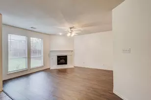 7048 Summit Parc Dr, Dallas, TX 75249 - Photo 10