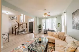 6817 Greenleaf Dr, North Richland Hills, TX 76182 - Photo 2