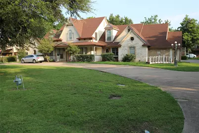 3010 Saint Lo, Irving, TX 75060 - Photo 2