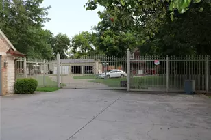 3010 Saint Lo, Irving, TX 75060 - Photo 14