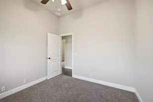 515 Lakeview Dr, Alvarado, TX 76009 - Photo 24