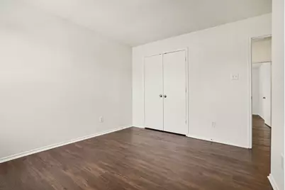 1966 Courtside Drive, Dallas, TX 75051 - Photo 26