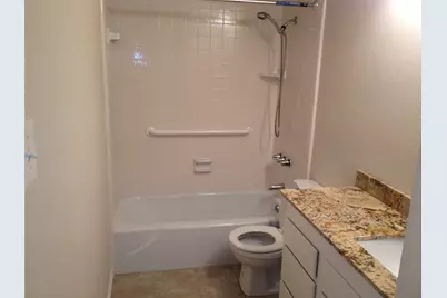 3505 Hanover Lane, Irving, TX 75062 - Photo 6