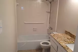 3505 Hanover Ln, Irving, TX 75062 - Photo 6