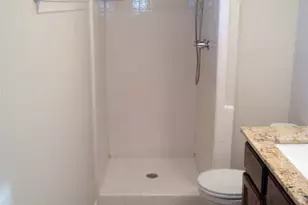3505 Hanover Ln, Irving, TX 75062 - Photo 8