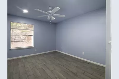 605 Blue Lake Drive, Fort Worth, TX 76103 - Photo 28