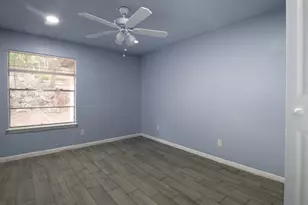 605 Blue Lake Dr, Fort Worth, TX 76103 - Photo 28