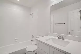 1125 Highland Station Dr, Saginaw, TX 76131 - Photo 14