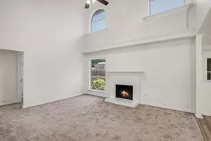 1125 Highland Station Dr, Saginaw, TX 76131 - Photo 2