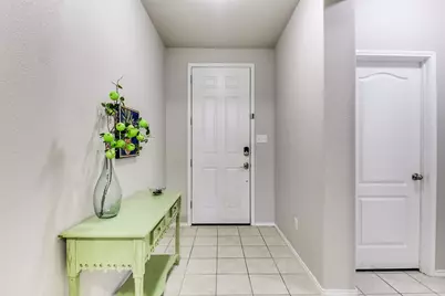 216 Bay, Waxahachie, TX 75165 - Photo 2
