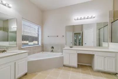 11570 Beeville Drive, Frisco, TX 75035 - Photo 12