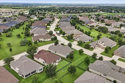 9901 Baywood Court, Denton, TX 76207 - Photo 34