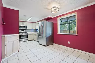 1911 Devonshire Dr, Arlington, TX 76015 - Photo 6