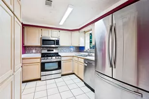 1911 Devonshire Dr, Arlington, TX 76015 - Photo 8