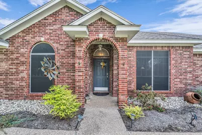 1304 Darbyton Drive, Hewitt, TX 76643 - Photo 4