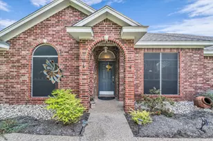 1304 Darbyton Dr, Hewitt, TX 76643 - Photo 4