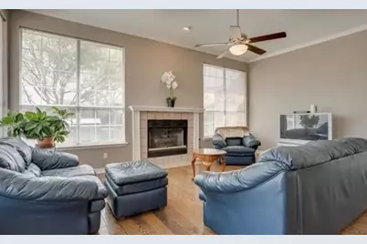 5837 Poole Drive, The Colony, TX 75056 - Photo 2