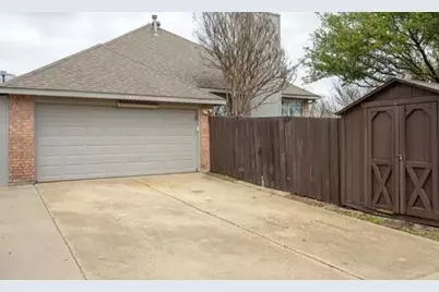5837 Poole Drive, The Colony, TX 75056 - Photo 10