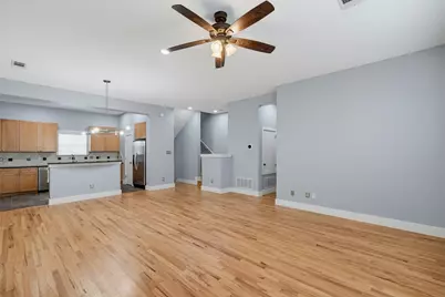 4830 Cedar Springs Road #30, Dallas, TX 75219 - Photo 6
