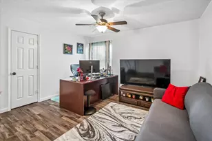 1141 Timberlake Ln, Lewisville, TX 75067 - Photo 6
